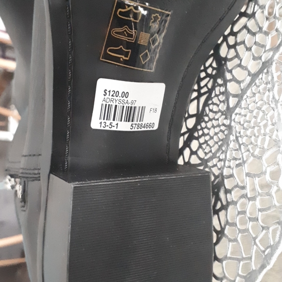 Aldo Adryssa booties - Picture 3 of 3